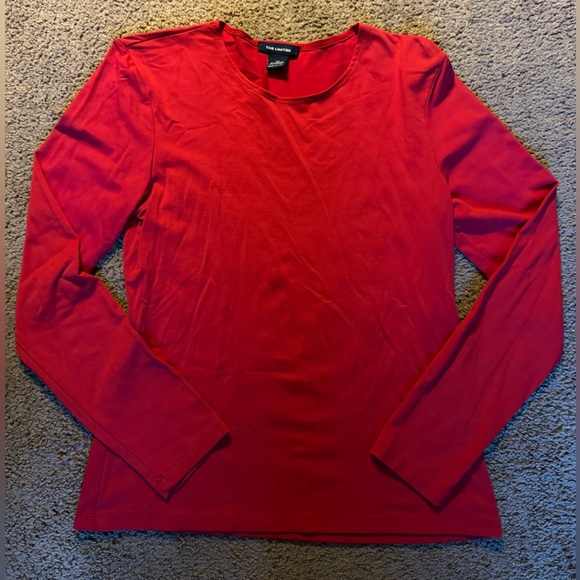 The Limited Vibrant Red Top - Picture 3 of 3